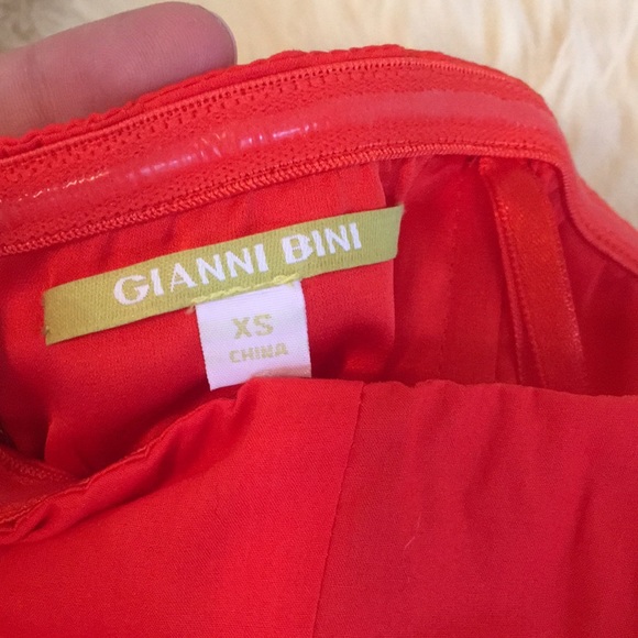 Gianni Bini Crop Top - Picture 3 of 3